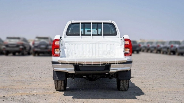 Toyota Hilux Toyota Hilux 2.4L Diesel AT 4X4 Full Option 2025