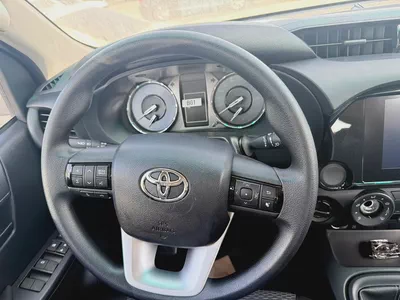 Toyota Hilux SR5 2026 - 2.4 diesel European Specs - Brand New!-3