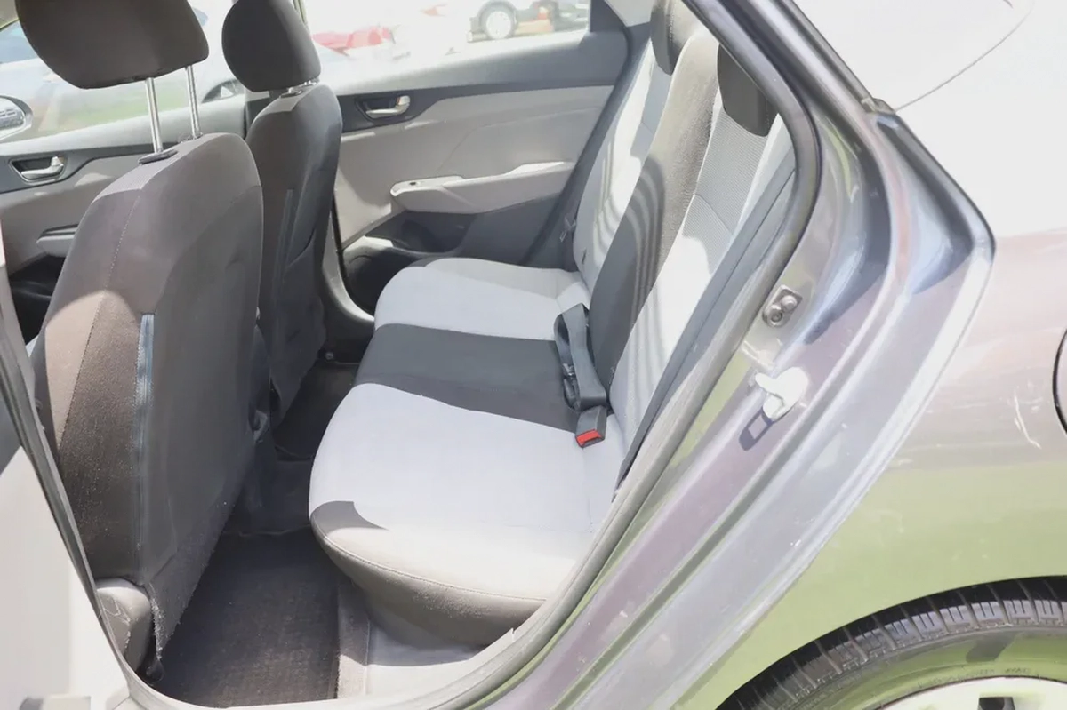 Used Hyundai Accent 1.6L Base 2018-2-2