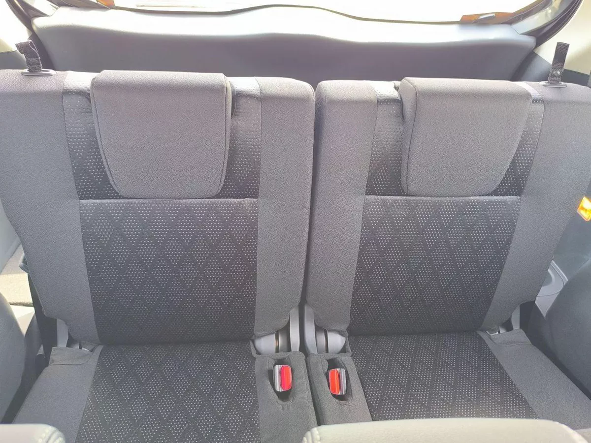 Toyota Veloz GX VELOZ 1.5L FWD-18-0