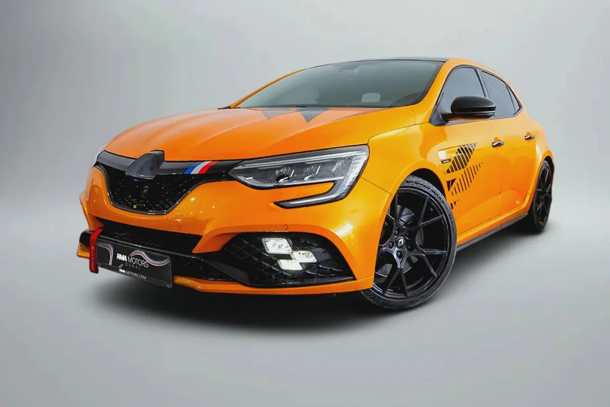 2,774 AED / 60 months | 0% DP | 2024 Renault Megane RS Ultime Edition / Renault Warranty-4-4