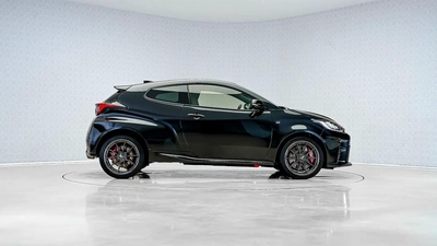 UAEs Very Best Example | 2 Years Free Servicing | AED 2,445 Per Month-2
