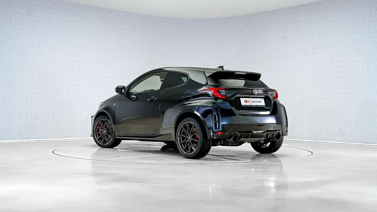 UAEs Very Best Example | 2 Years Free Servicing | AED 2,445 Per Month-5-5