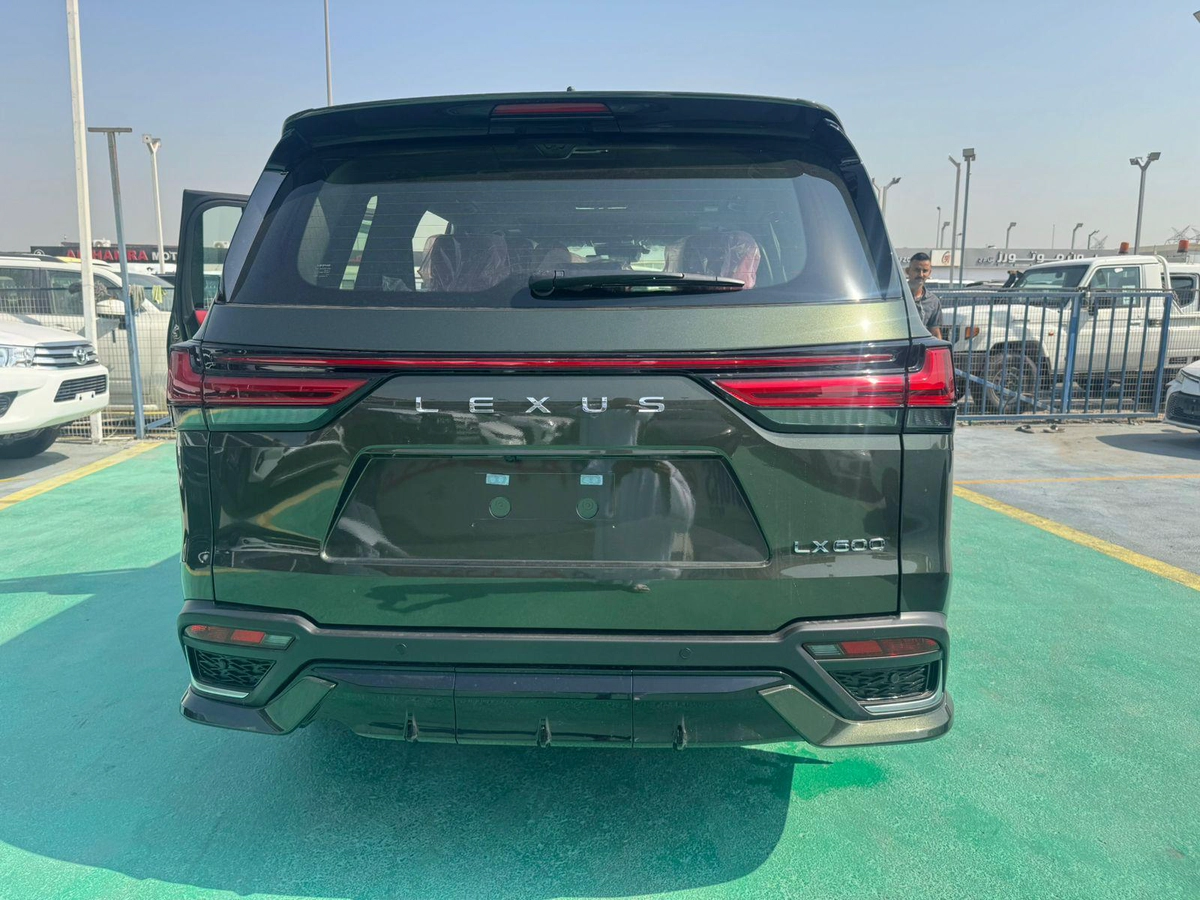 LEXUS LX600 3.5L TWIN TURBO PETROL 2026 – SIGNATURE-8-8