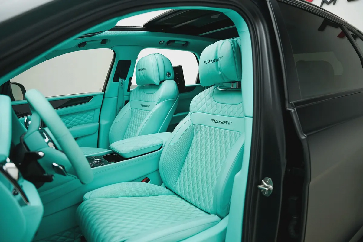 2023 BENTLEY BENTAYGA MANSORY P750-10-10
