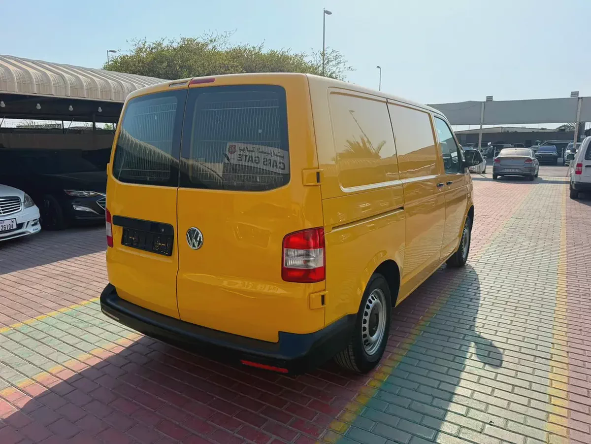 Volkswagen Transporter 2014 | GCC Specs | Reliable Commercial Van-3-3