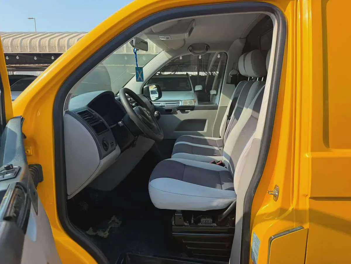 Volkswagen Transporter 2014 | GCC Specs | Reliable Commercial Van-6-6