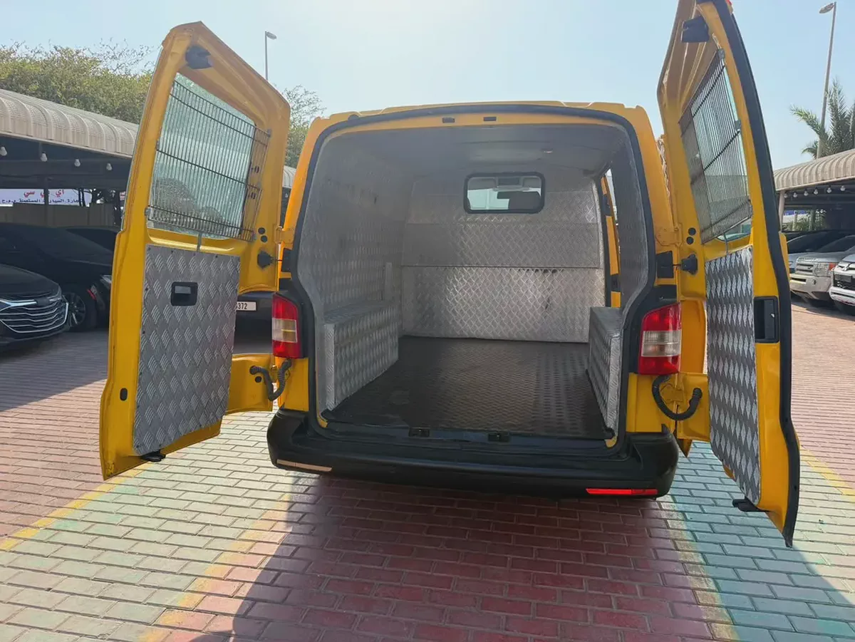 Volkswagen Transporter 2014 | GCC Specs | Reliable Commercial Van-7-7