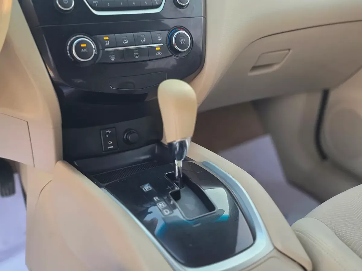 Nissan X-Trail SV 2015 | GCC Specs | Well Maintained-13-13