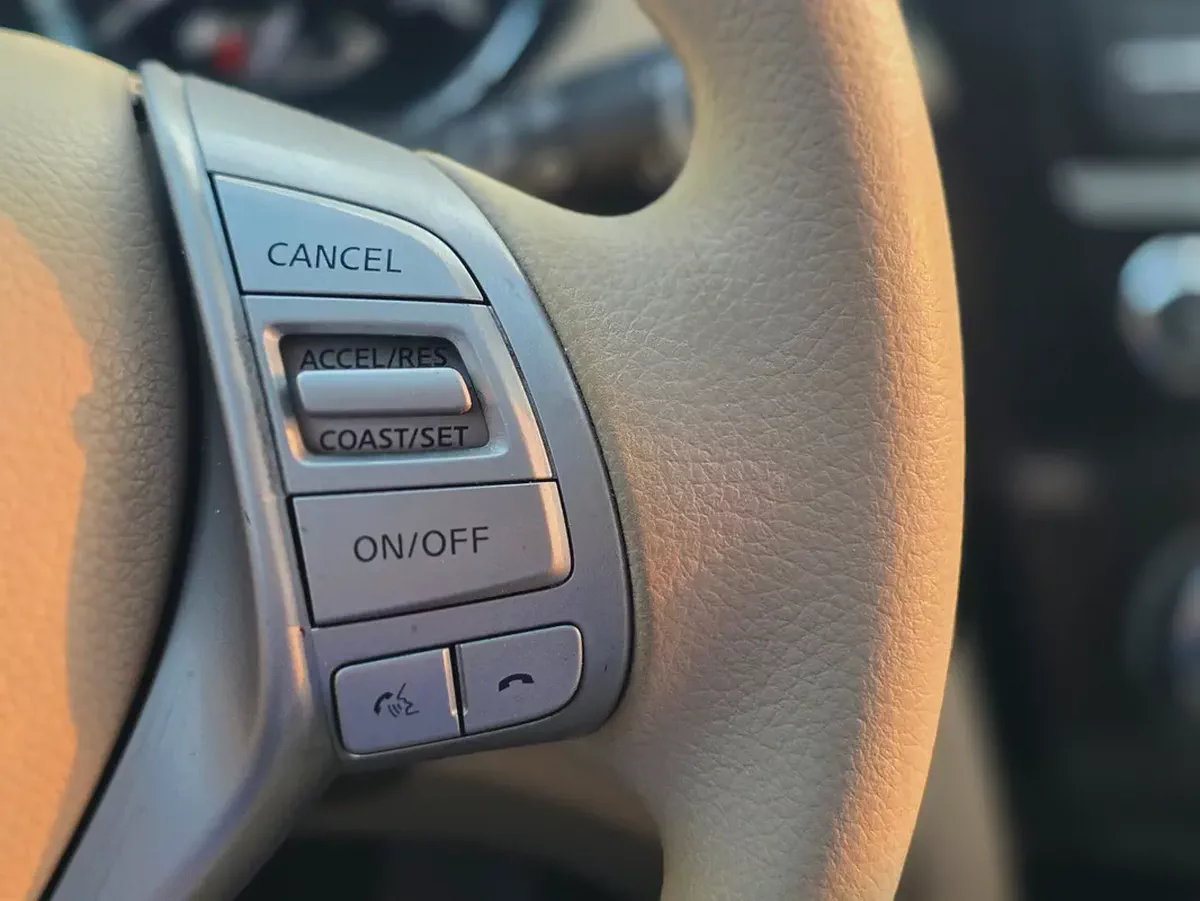 Nissan X-Trail SV 2015 | GCC Specs | Well Maintained-16-16