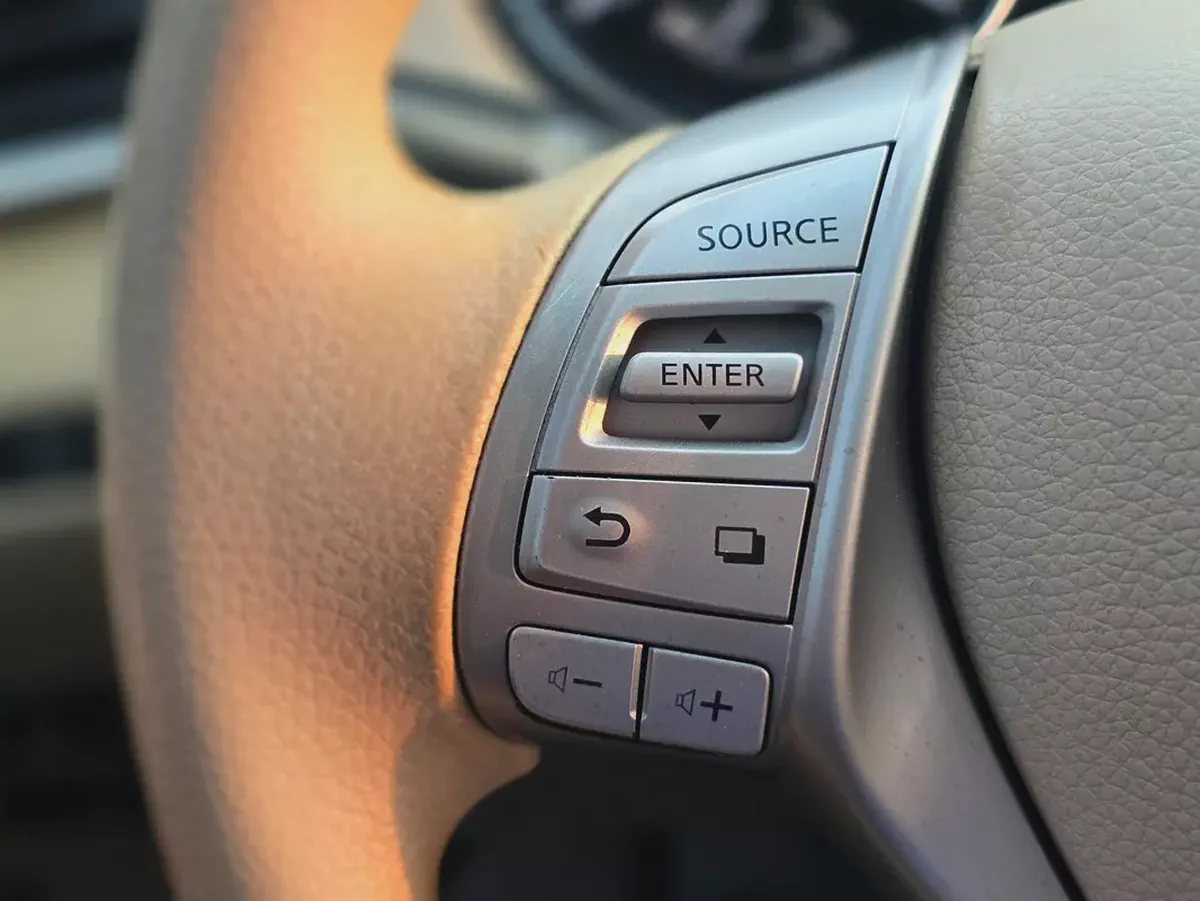 Nissan X-Trail SV 2015 | GCC Specs | Well Maintained-17-17
