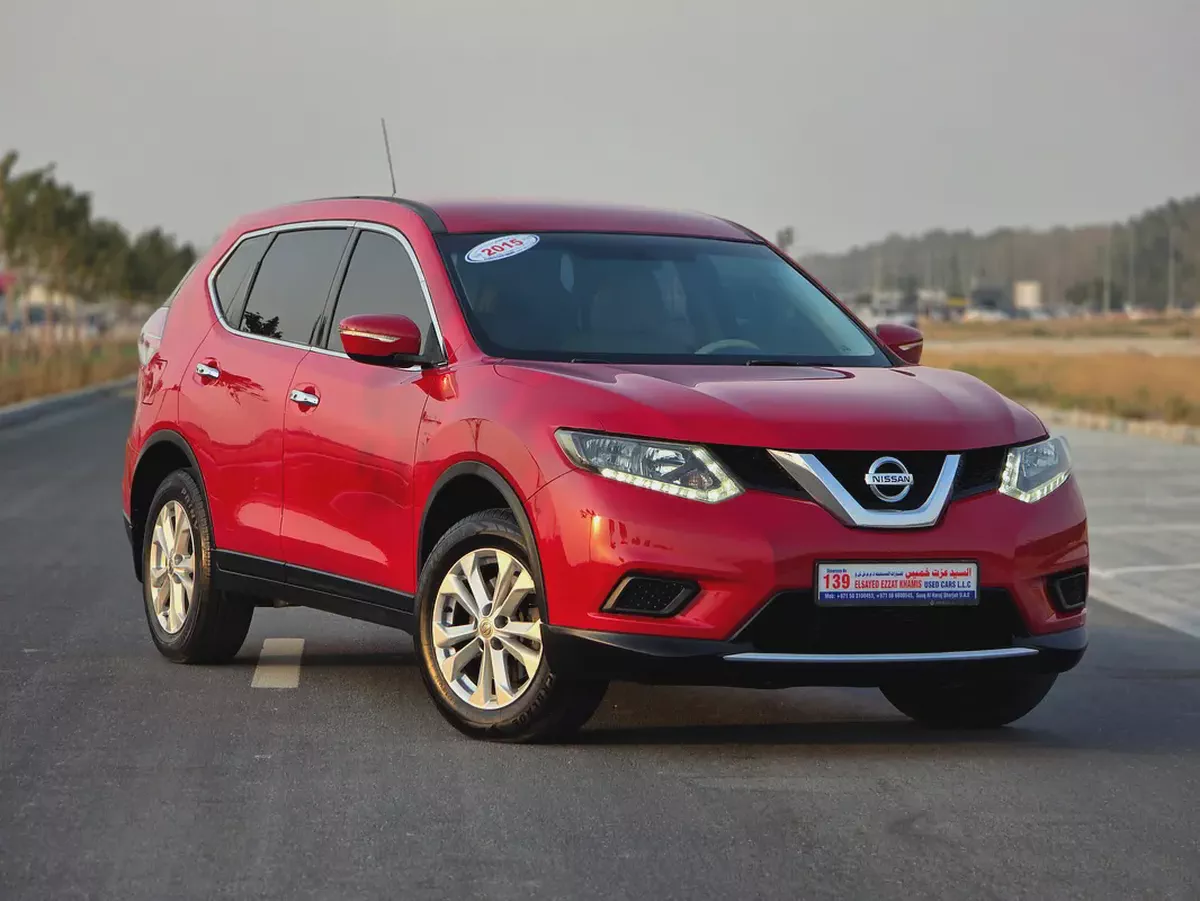 Nissan X-Trail SV 2015 | GCC Specs | Well Maintained-1-1