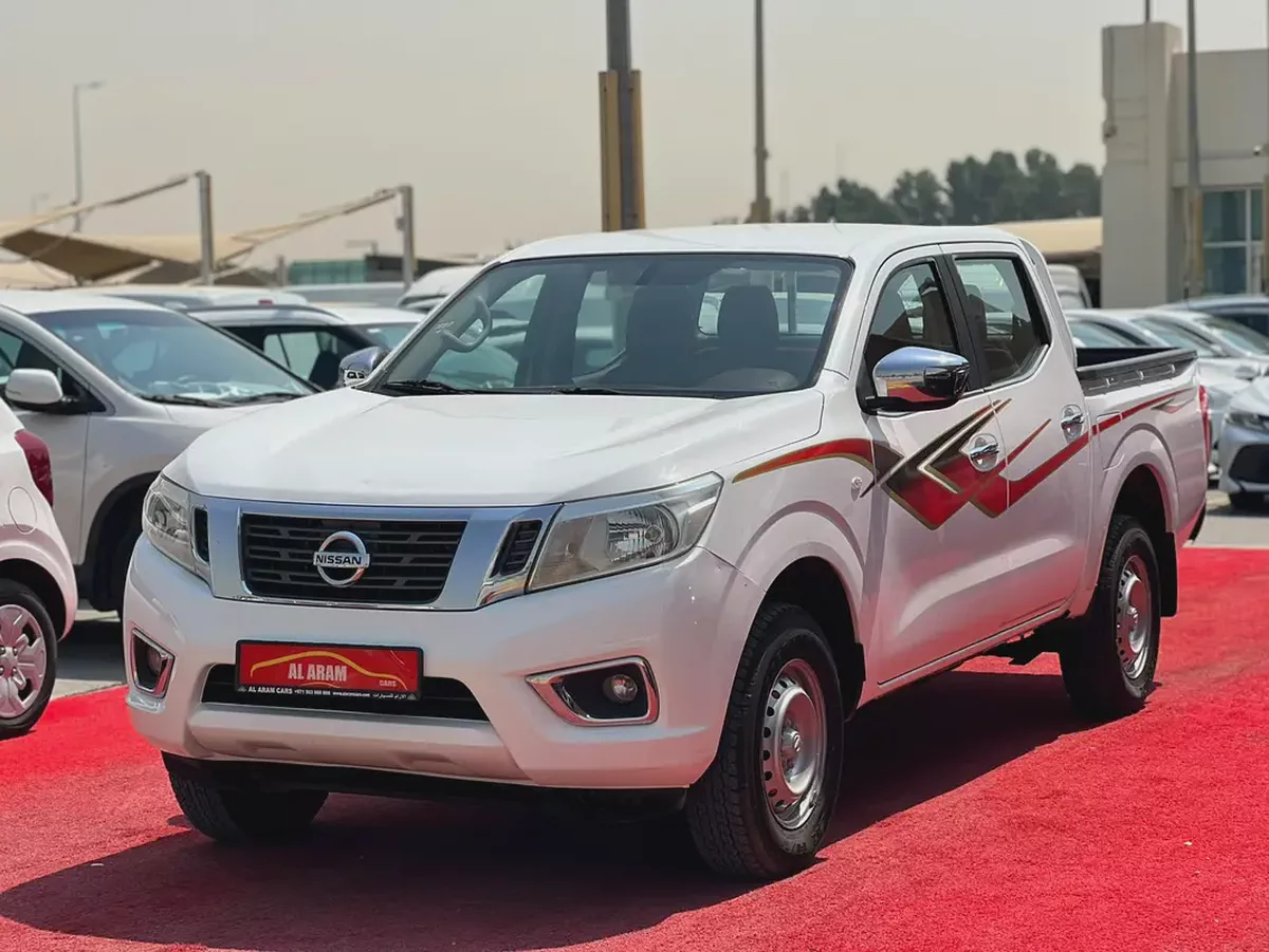 2020 Nissan Navara, Full Automatic 4X4, GCC | Ref#1157-2-2
