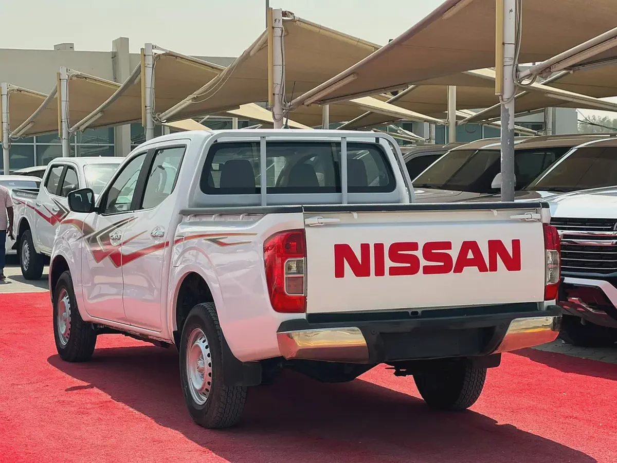 2020 Nissan Navara, Full Automatic 4X4, GCC | Ref#1157-3-3
