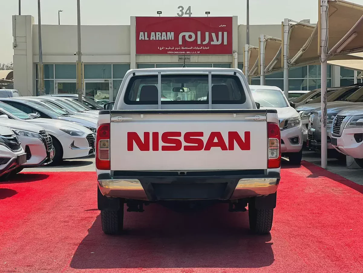2020 Nissan Navara, Full Automatic 4X4, GCC | Ref#1157-4-4