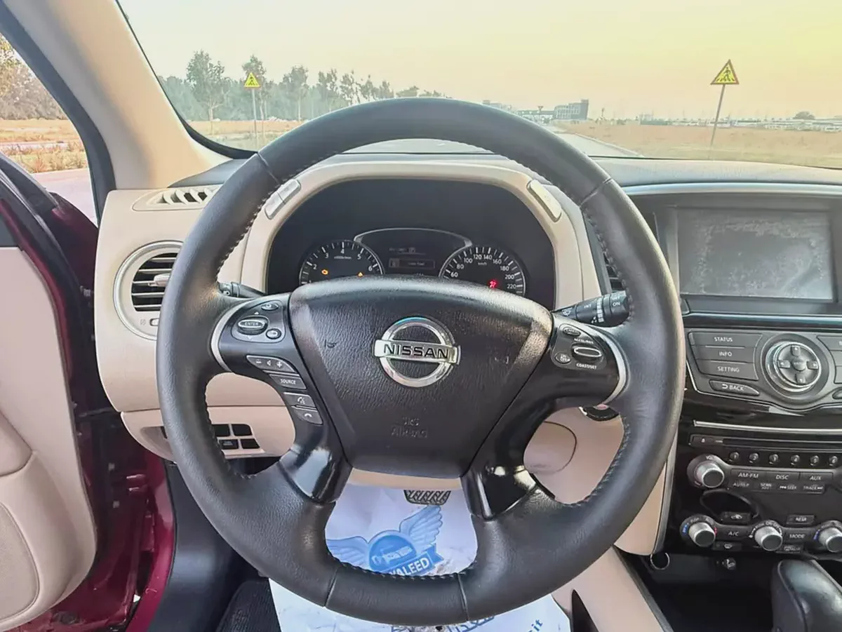 2016 Nissan Pathfinder S GCC Specs-10-10