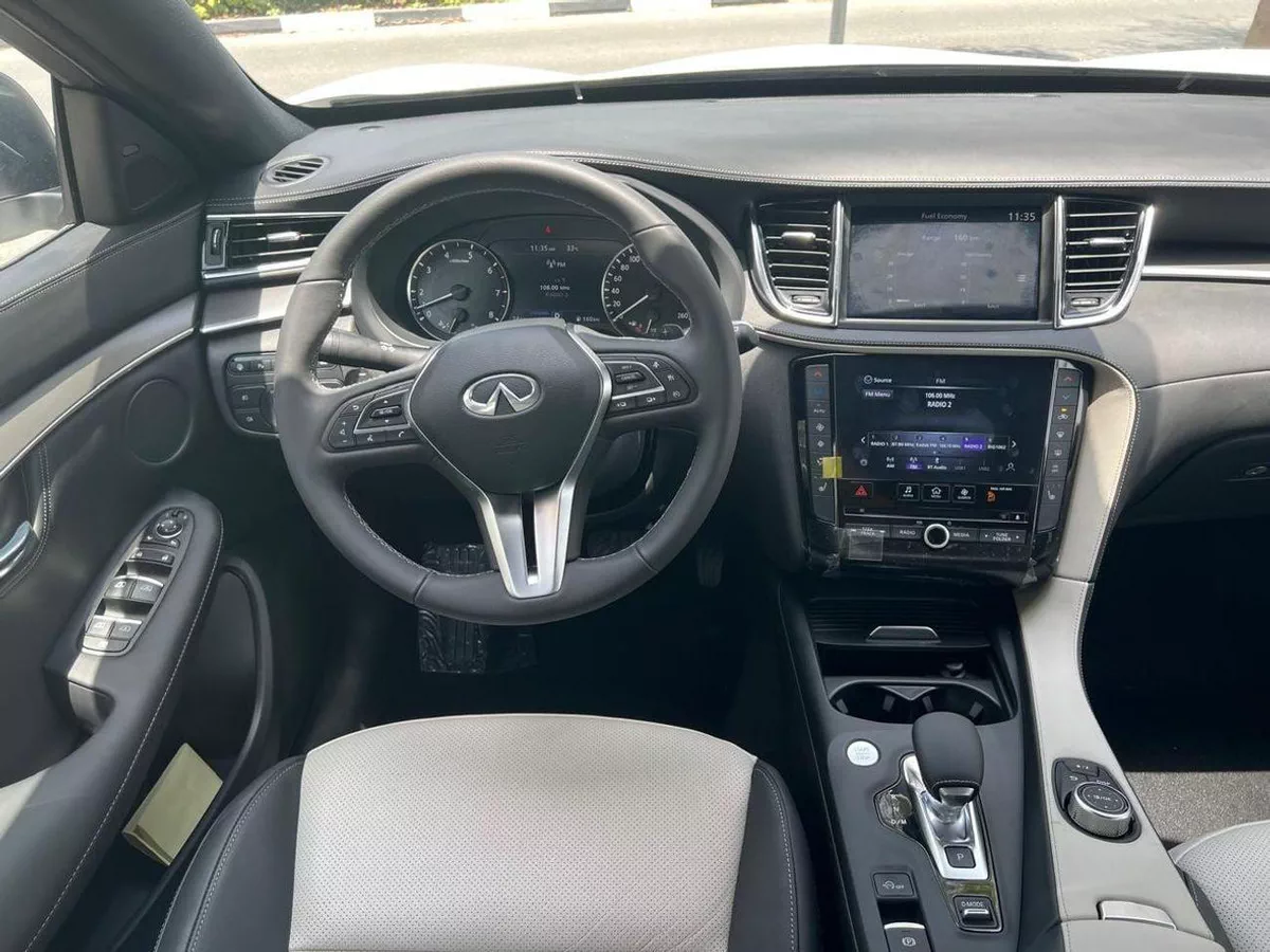 Infiniti QX55 ESSENTIAL-5-0