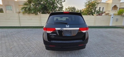 2016-Honda odyssey with Electric Ramp and Wheelchair+Passengers -Excellent Condition-6