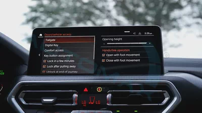 ( Only For Export ) 2025 BMW X4 xDrive 30i M 2.0T GCC BRAND NEW-11