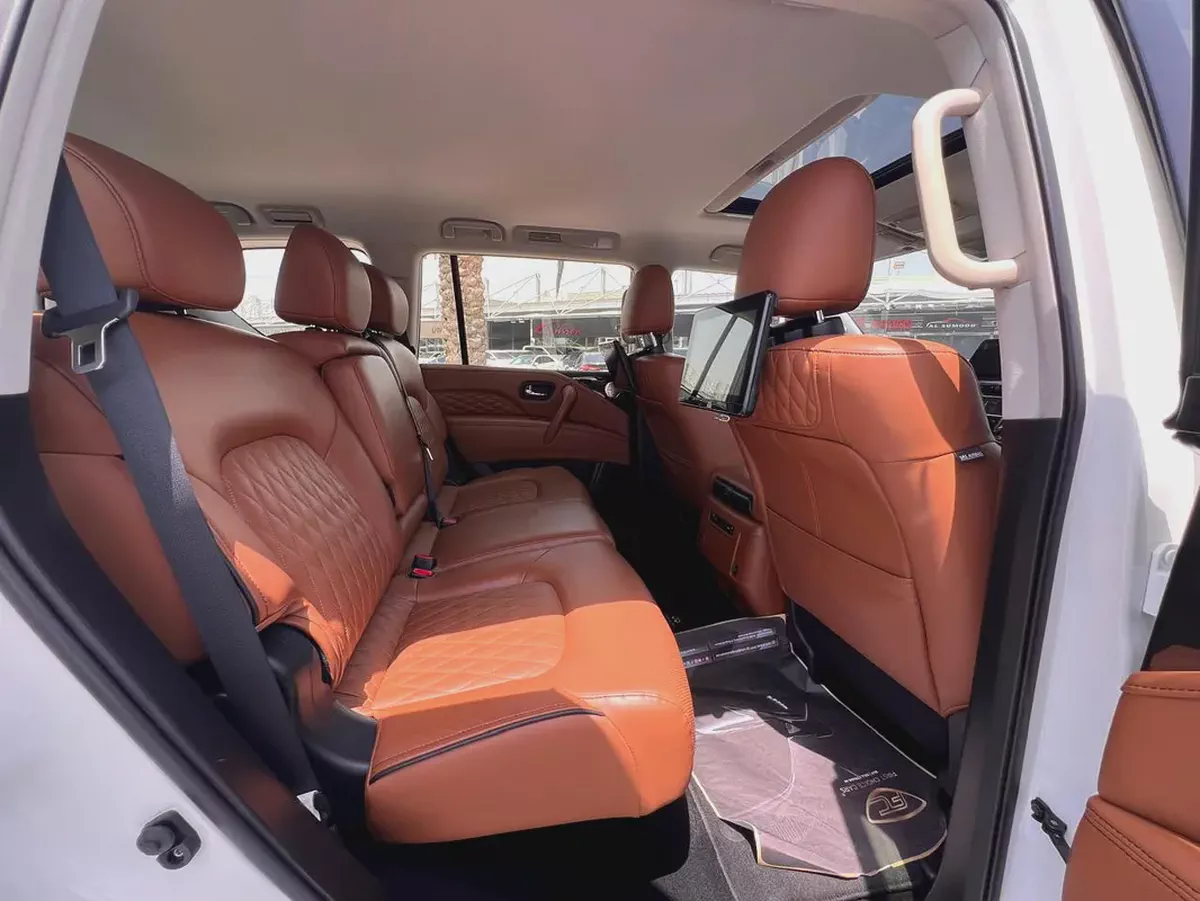 !! 2024 !! Infiniti |  QX80 Sensory | GCC | Immaculate Condition | Under Warranty | 52000 Driven-15-15