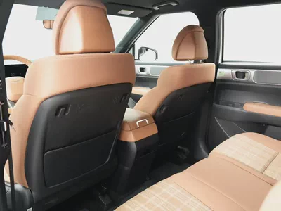GCC Specs, LOW Mileage | 2025 Hyundai Santa Fe Smart-13