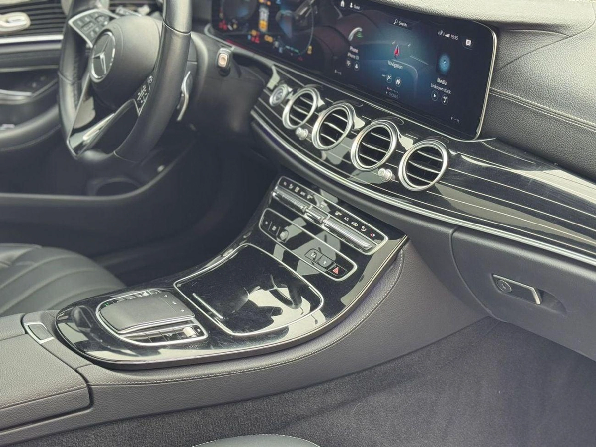 Mercedes Benz E 450 PREMIUM PLUS MERCEDES  E450 hybrid 2022 full option best price!!!!-9-0