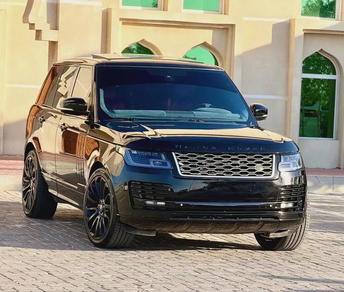 Land Rover Range Rover Vogue SE 2014 GCC Specs