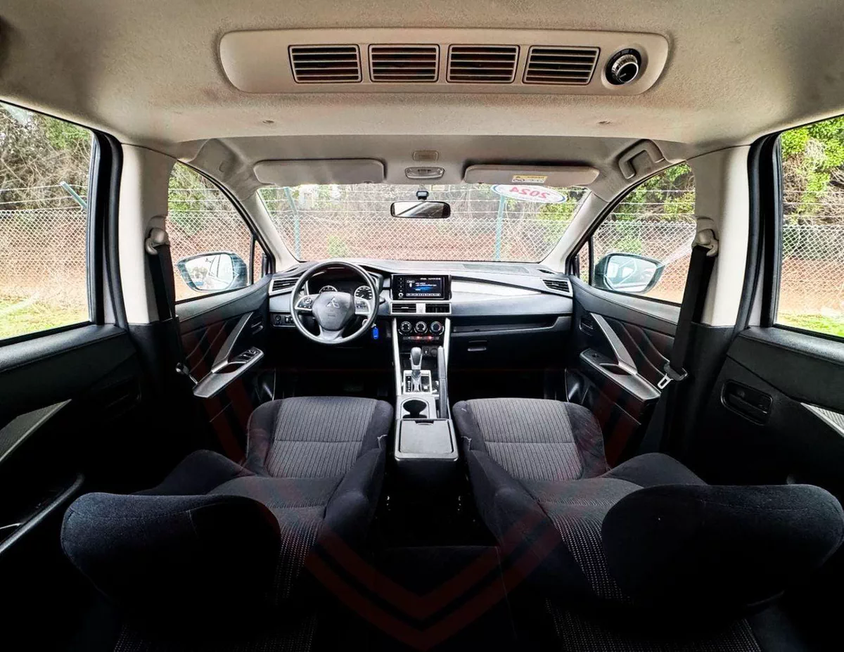 Mitsubishi Xpander MEDIUM LINE Mid 1.5L Mitsubishi Xpander | 1.5 L | 2024 | GCC | Accident-Free |  In Excellent Conditi-12-0