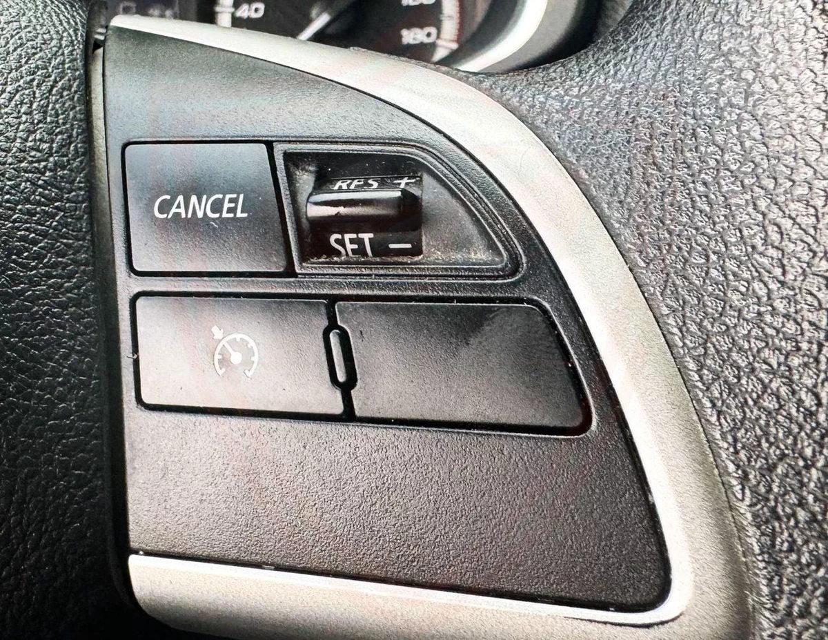 Mitsubishi Xpander MEDIUM LINE Mid 1.5L Mitsubishi Xpander | 1.5 L | 2024 | GCC | Accident-Free |  In Excellent Conditi-14-0