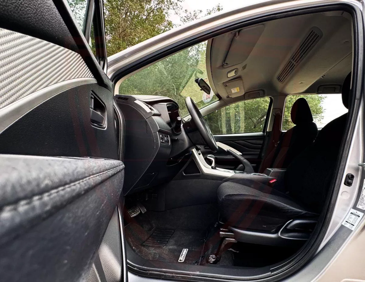 Mitsubishi Xpander MEDIUM LINE Mid 1.5L Mitsubishi Xpander | 1.5 L | 2024 | GCC | Accident-Free |  In Excellent Conditi-7-0