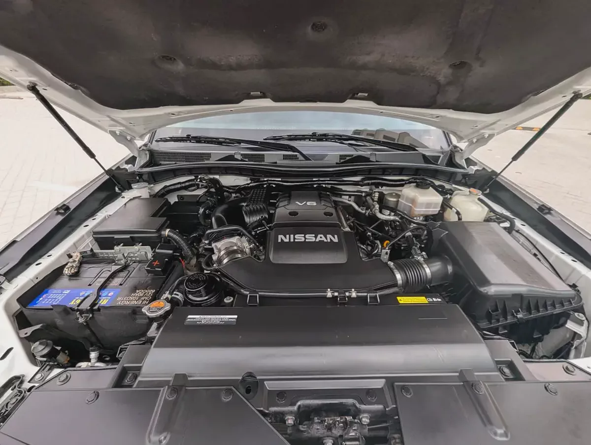 Nissan Patrol 2021 GCC Specs - V6 4.0L Excellent Condition-19-19