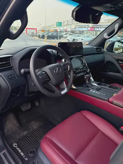 Lexus LX 600 Prestige 2025 | Canadian Specs | Brand New Luxury SUV-10
