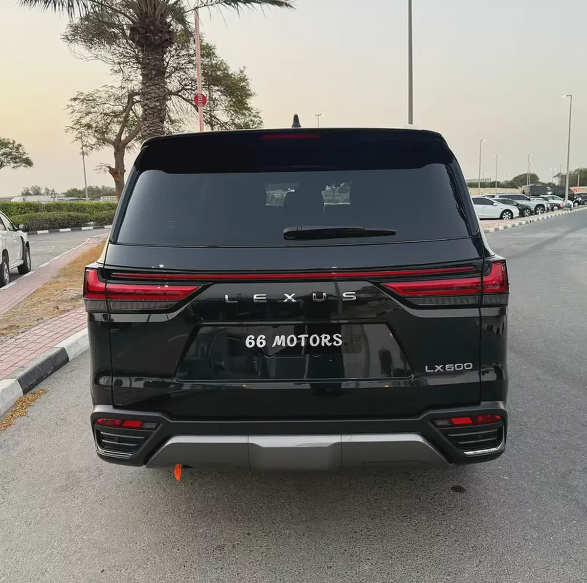 Lexus LX 600 Prestige 2025 | Canadian Specs | Brand New Luxury SUV-5-5
