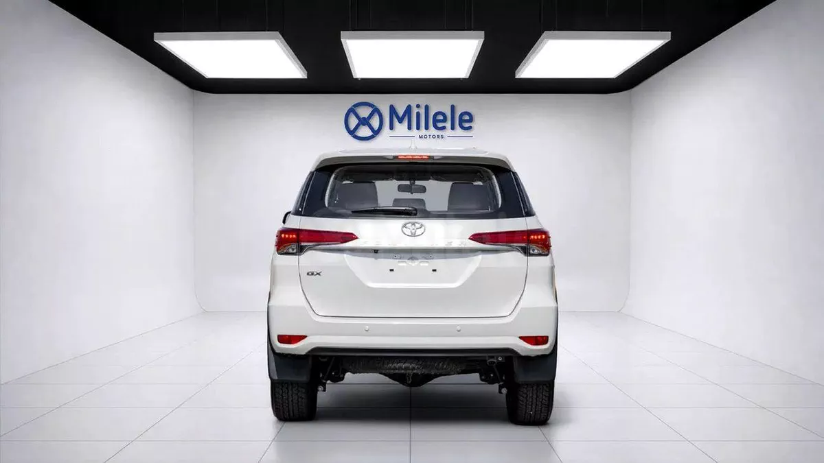 Toyota Fortuner GX | IN-HOUSE FINANCING AVAILABLE | 0% DOWNPAYMENT (BANK)-6-0