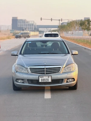2010 Mercedes-Benz C-Class C300 | Japanese Specs | Low Mileage