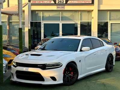 DODGE CHARGER HELLCAT SRT GCC 2017 Original paint perfect condition zero accidents-0