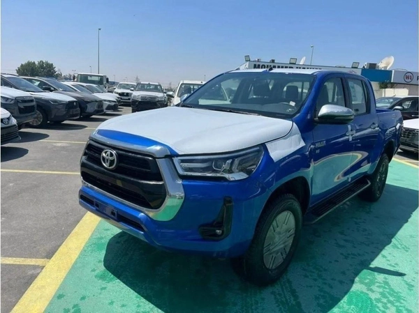 Toyota Hilux (AN120), 4dr Double Cab Utility, 4L 6cyl Petrol, automatic, Four Wheel Drive
