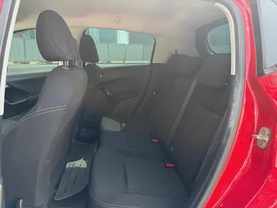 2019 Peugeot 208 Active-10
