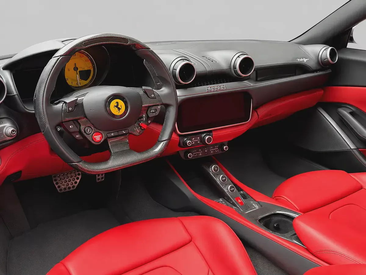 Ferrari Portofino 2019 GCC Specs Standard Trim - Pristine Condition-5-5