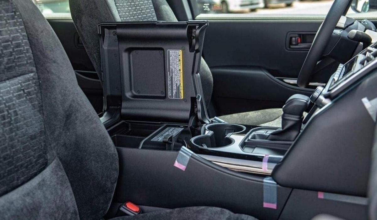 Toyota Land Cruiser GXR 3.3L DIESEL-15-15