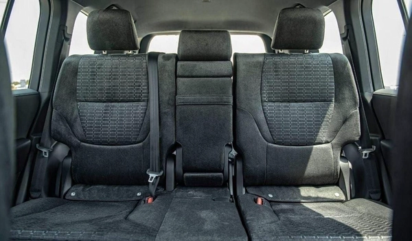 Toyota Land Cruiser GXR 3.3L DIESEL