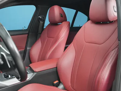 GCC specs, 2024 BMW 320i in Perfect Condition-9
