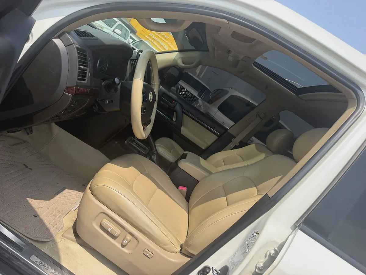 Toyota Land Cruiser GXR 2011 | v8 GCC Specs | Reliable SUV-8-8