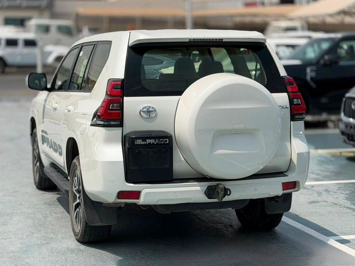 Toyota Prado TX-L 4.0L Petrol V6 2023 Used Export Price @ 141,000 AED-8-8