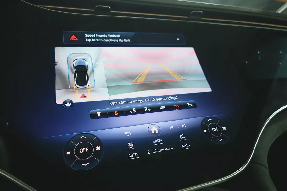 Mercedes EQE 350+ 2024 | GARGASH WARRANTY + SERVICE CONTRACT I GCC Specs |ACCIDENTS FREE-12-12