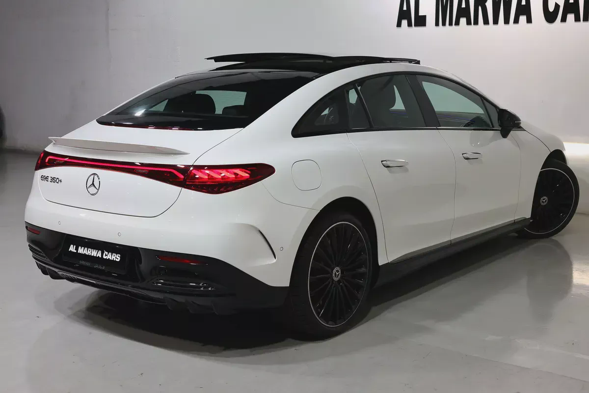 Mercedes EQE 350+ 2024 | GARGASH WARRANTY + SERVICE CONTRACT I GCC Specs |ACCIDENTS FREE-3-3