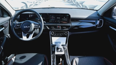 Kia Seltos 2025 Chinese Specs Base Model-13