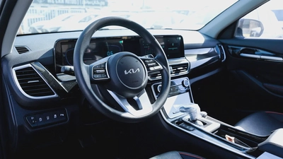 Kia Seltos 2025 Chinese Specs Base Model-8