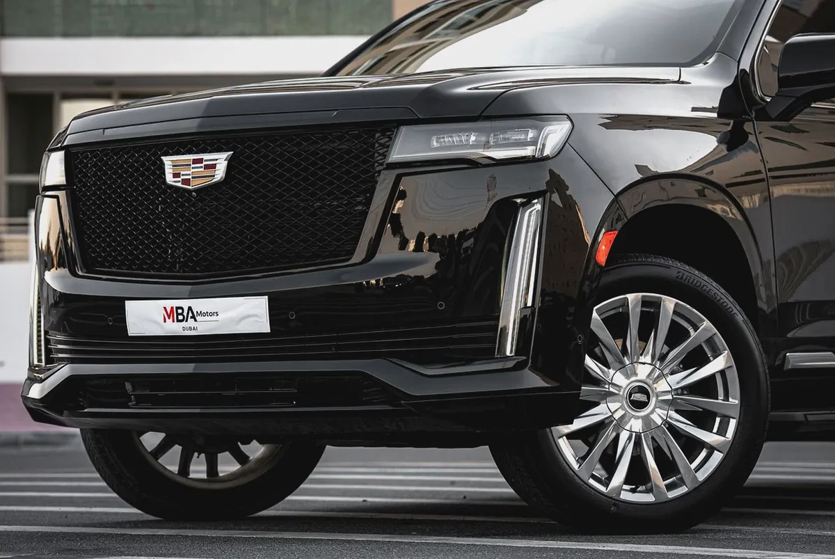 2022 | Cadillac Escalade Premium | Captain Seats | Warranty | Low Mileage-6-6