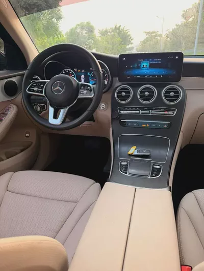 Mercedes-Benz GLC-Class GLC 300 2022 American Specs-10